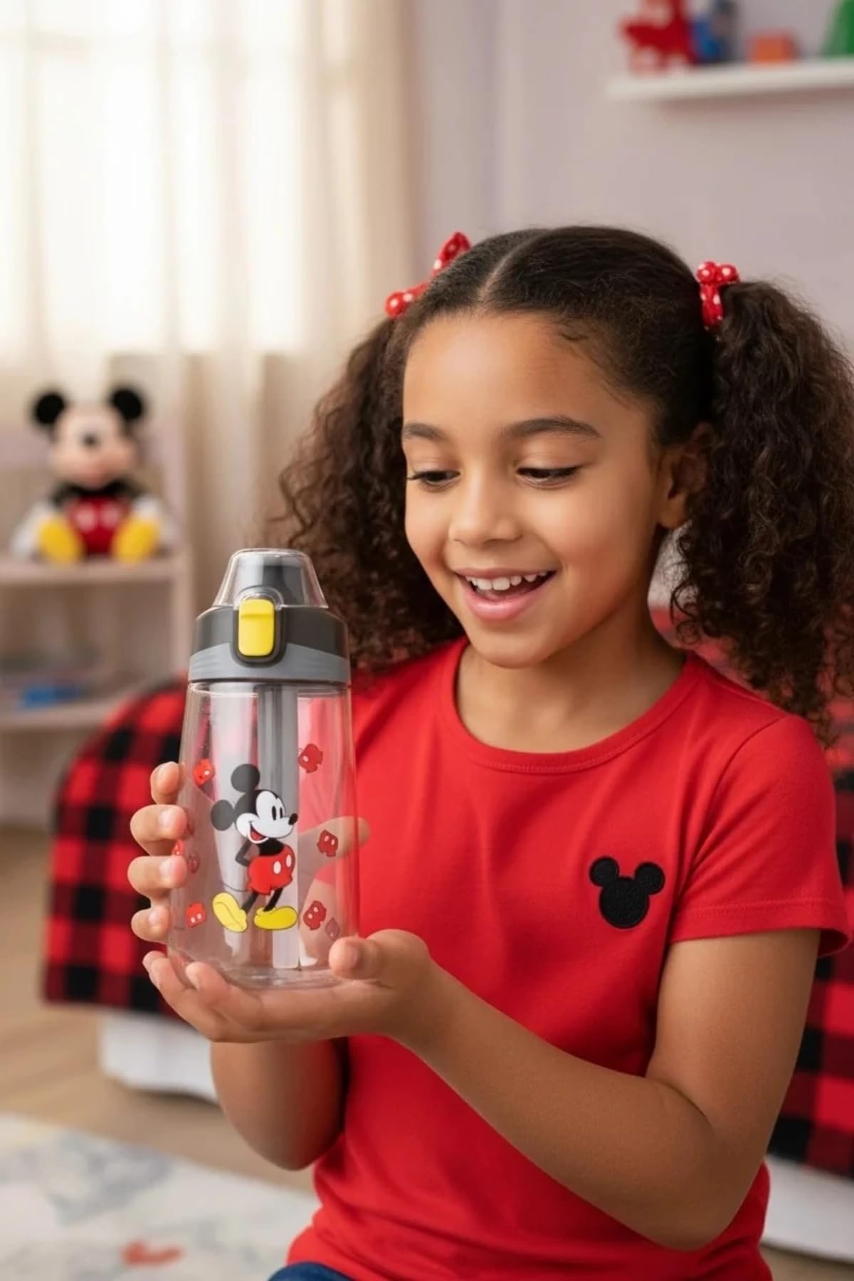 MINISO Mickey Mouse Lisanslı Silikon Tutacaklı Tritan Suluk 500ml, 2016926410104