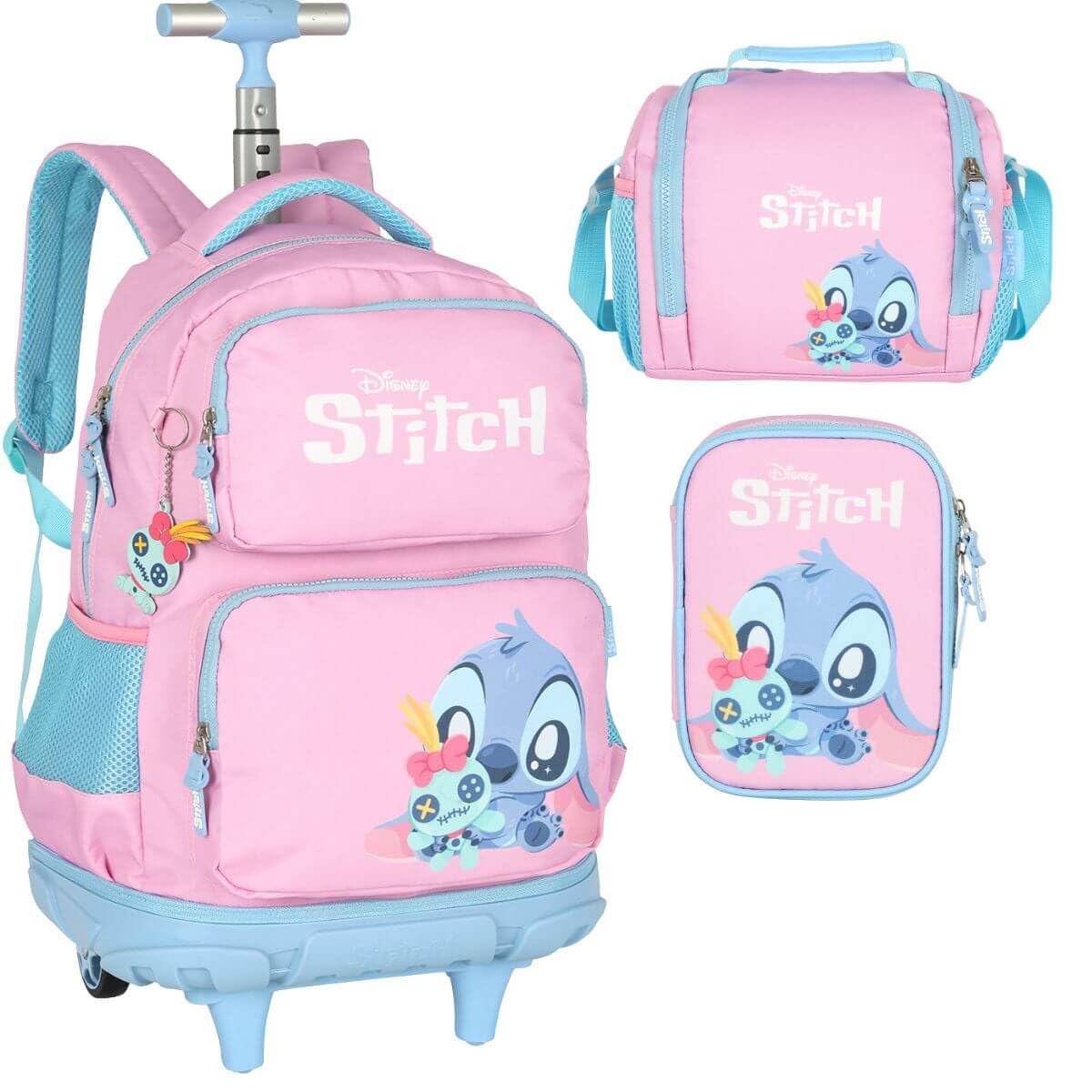 Mochila Infantil Rodinhas Stitch com Lancheira e Estojo 100 Pens Rosa em promoção! Veja a oferta e mais achadinhos de Mochilas escolares 2 Hoje é o melhor dia para comprar Mochila Infantil Rodinhas Stitch com Lancheira e Estojo 100 Pens Rosa com aquele preço maroto! Promoção! Aproveite a oferta! 2