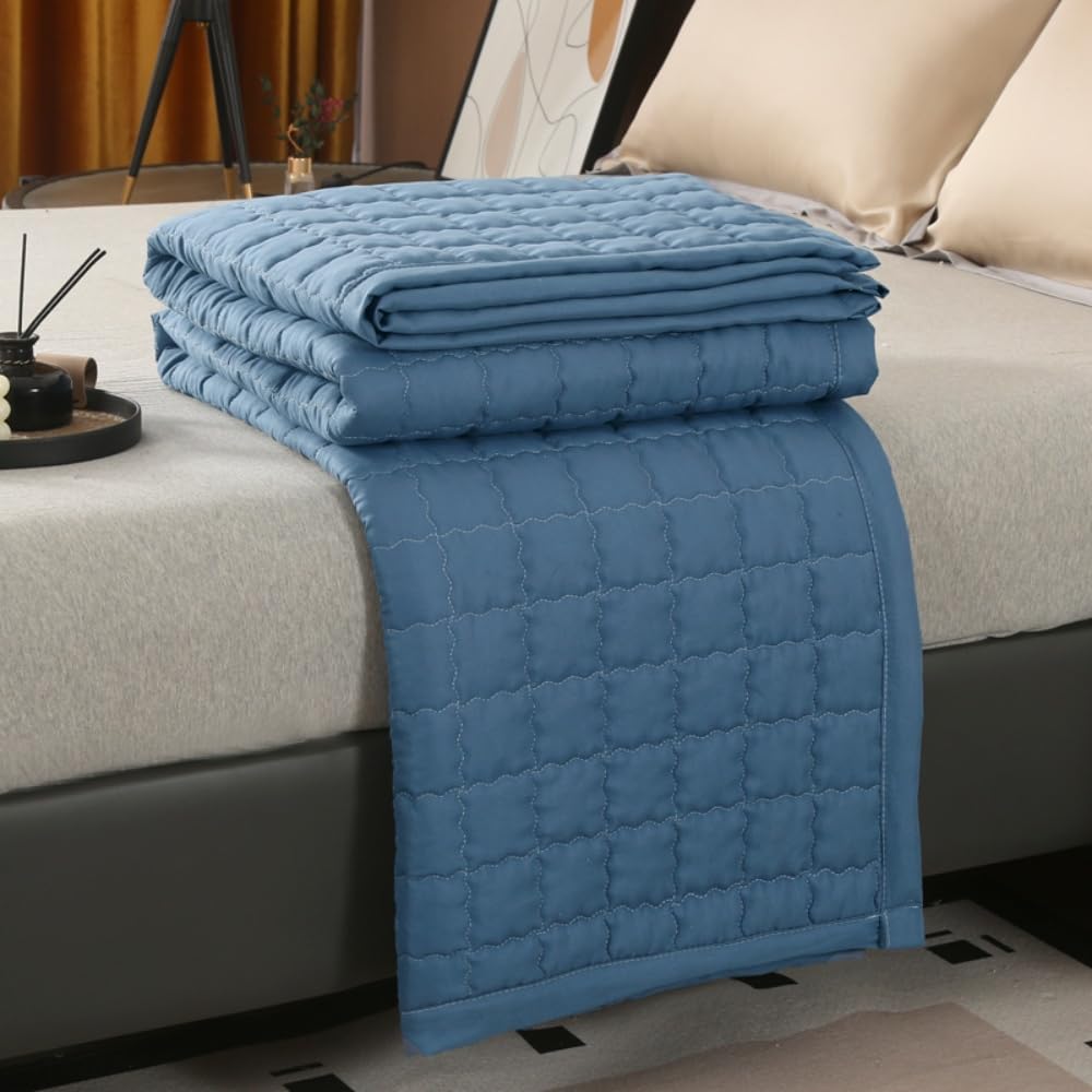 Mateju Coverless Duvet 4.5 Tog King Double Single Size, Quilt Cosy and Lightweight, Summer Quilted Duvet Ideal for Bedspreads Throw Soft Machine Washable (Dark Blue,200 * 230cm)