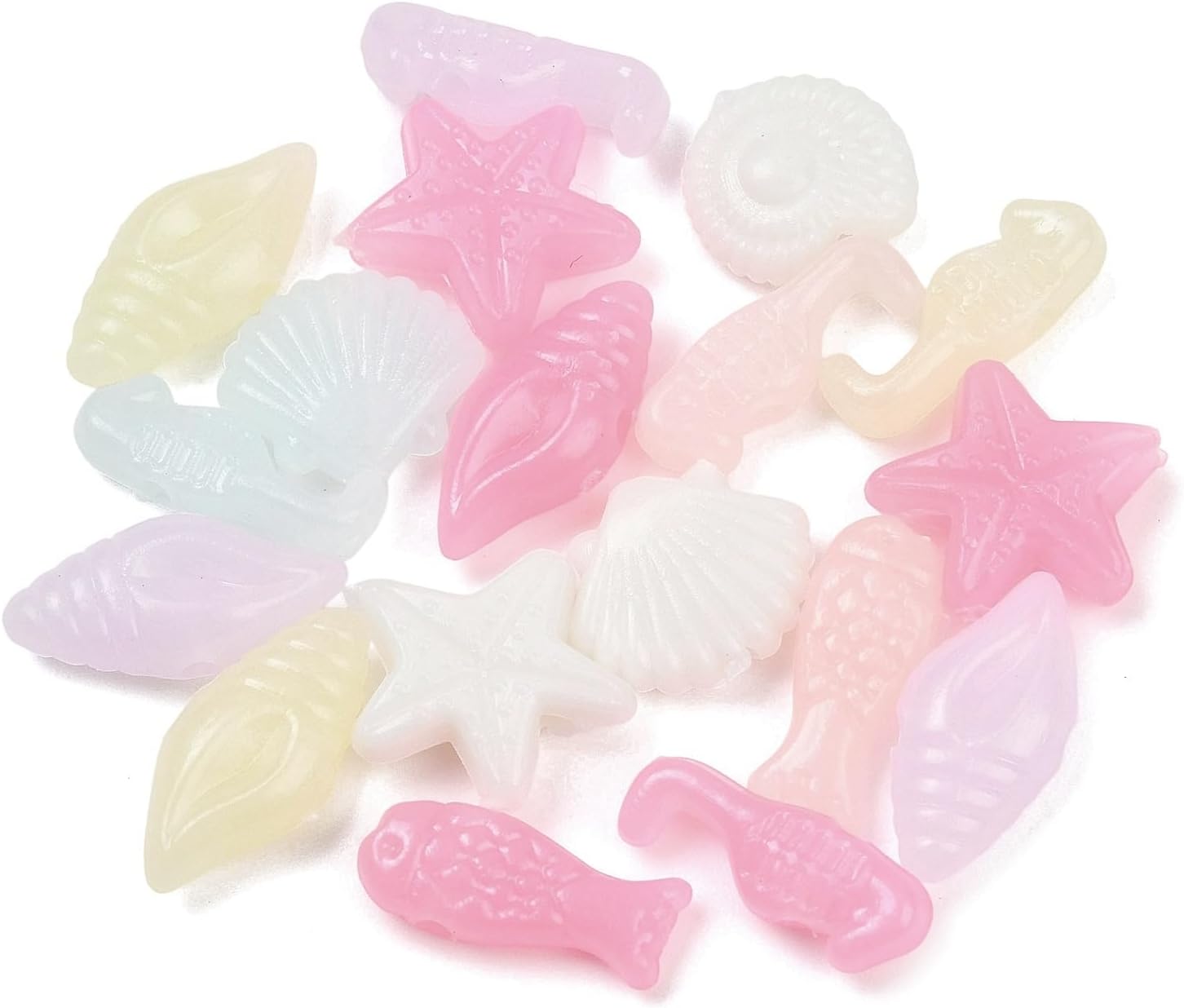 Ipotkitt 500g Approx 2600pcs Plastics Sea Theme Beads Animal Ocean Summer Fish Shell Beads Bulk for Bracelets Necklace Earrings Keychains Jewelry Making DIY Crafts- Random Style