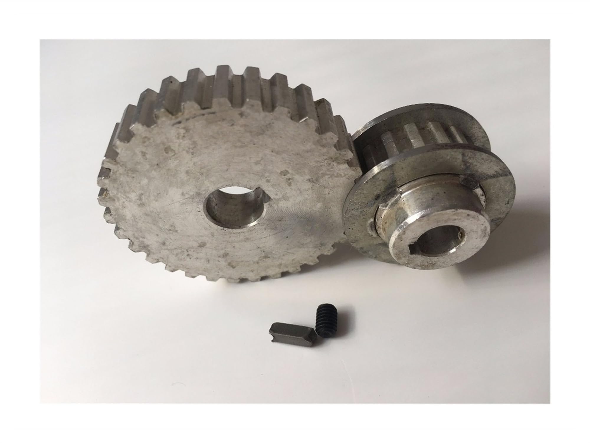 GERRIT Motor Ritzel FreeShipping 2 Teile/Satz Miniatur Haushalt Drehmaschine Armaturen Metall Synchron Getriebe