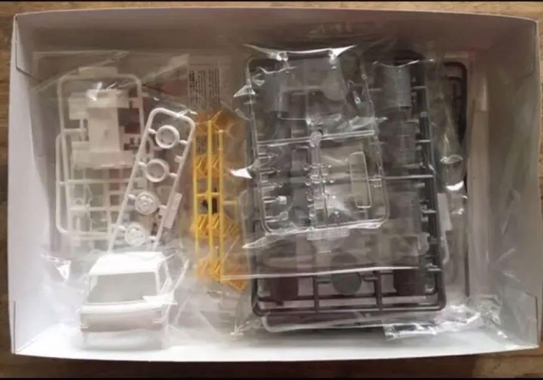 Amazon.co.jp: フジミ模型 1/32三菱ふそう キャンター T200系