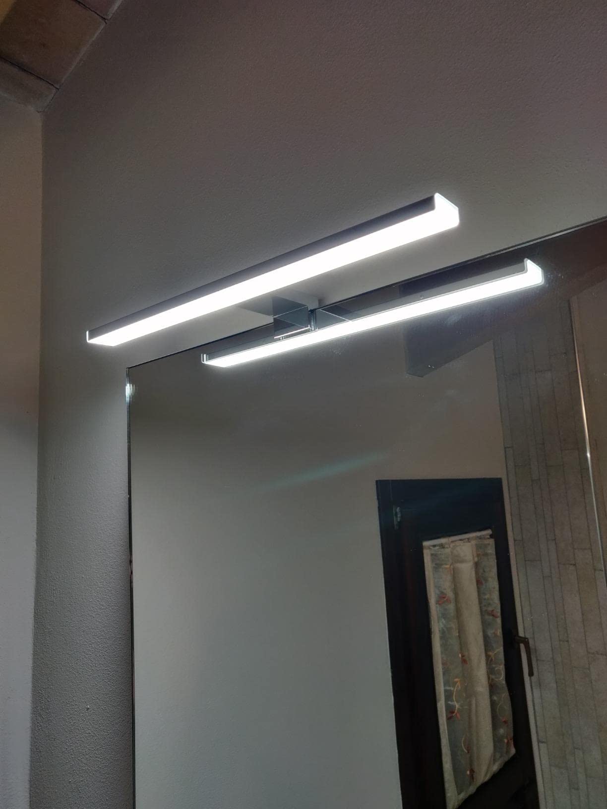 Lámpara LED de Espejo 10W 820LM Lámpara de Baño, Blanco Neutro 4000K Lámpara LED de Pared Luz de Gabinete IP44 230V Luz de Espejo de Baño de 40cm