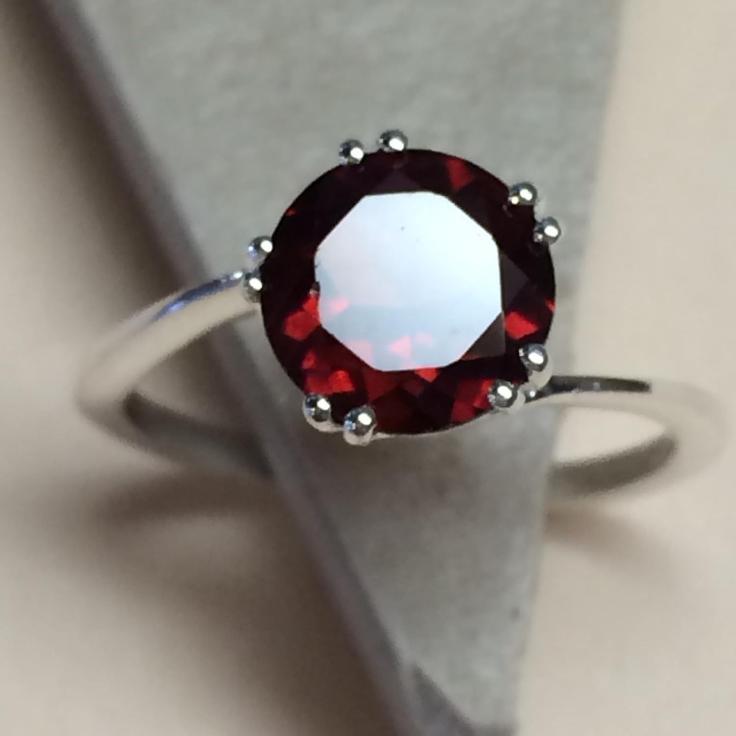 Genuine 2ct Pyrope Garnet 925 Solid Sterling Silver Ring Size 6, 8, 9