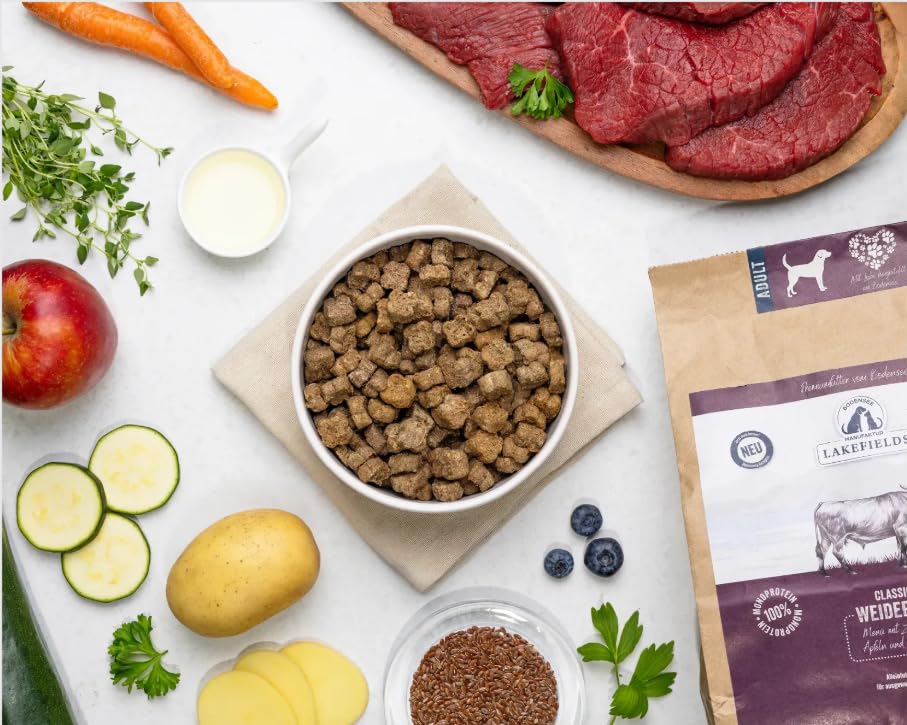 Lakefields Premium Hundefutter Trocken | Rind 60% | 2,5kg | Getreidefreies Trockenfutter für ausgewachsene Hunde | Zutaten in 100% Lebensmittelqualität | Regionales Obst & Gemüse | Schonend gebacken