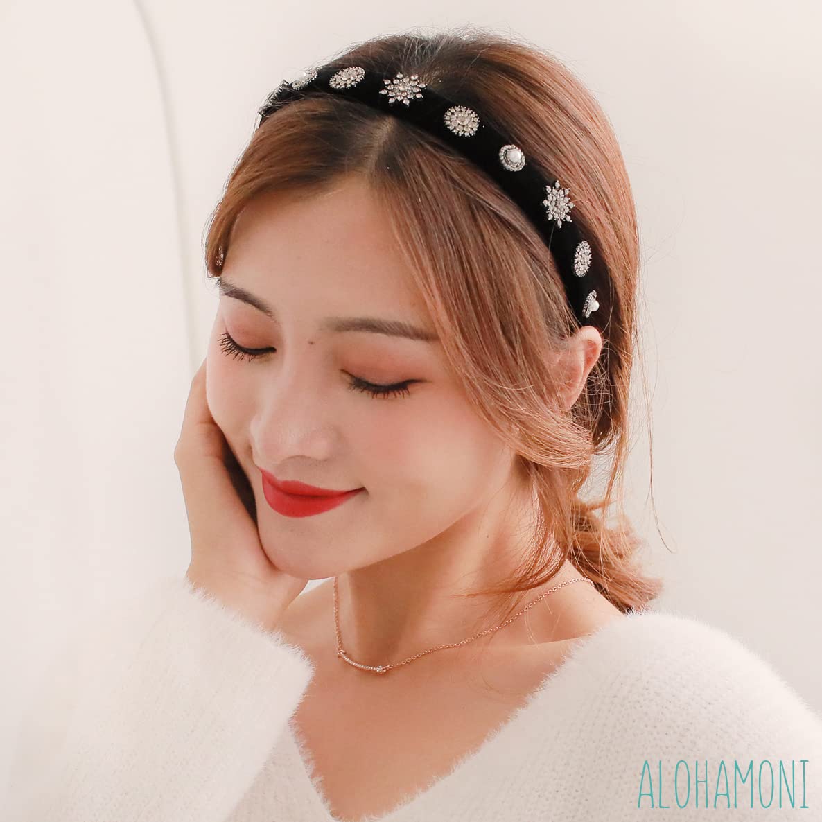 CHANELヴィンテージカチューシャキラキラビジューヘアアクセサリー