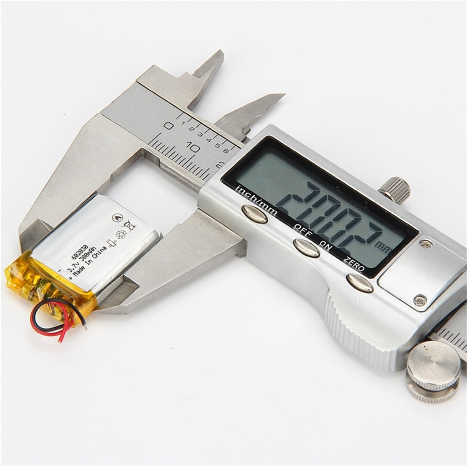 Batterie 3,7 V 300 mAh 602030 (1 pièce)
