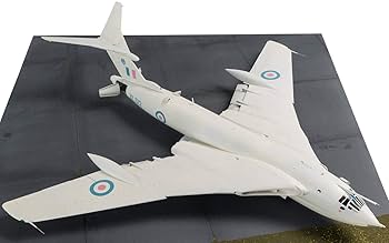 エアフィックス 1/72 ハンドレページ ヴィクター 未開封　プラモデル Amazon | エアフィックス 1/72 イギリス空軍 ハンドレページ