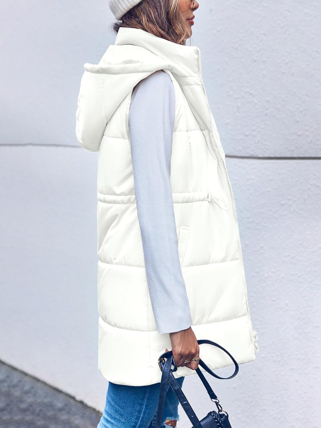 Inorin Womens Quilted Puffer Vests Hooded Sleeveless Long Outwear Jacket Zip Up Winter Coat with Pockets - Image 4