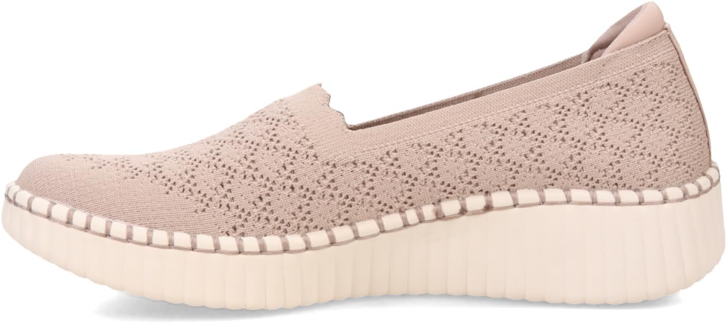 Skechers Womens Wilshire BLVD