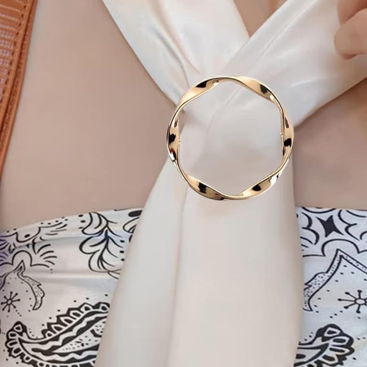 Alide Paquete de 6 hebillas de metal para cinturón de mujer, pinza para camiseta, hebilla, aro para pañuelo de seda, pinza para corbata con nudo en el dobladillo, hebillas y cierres para.