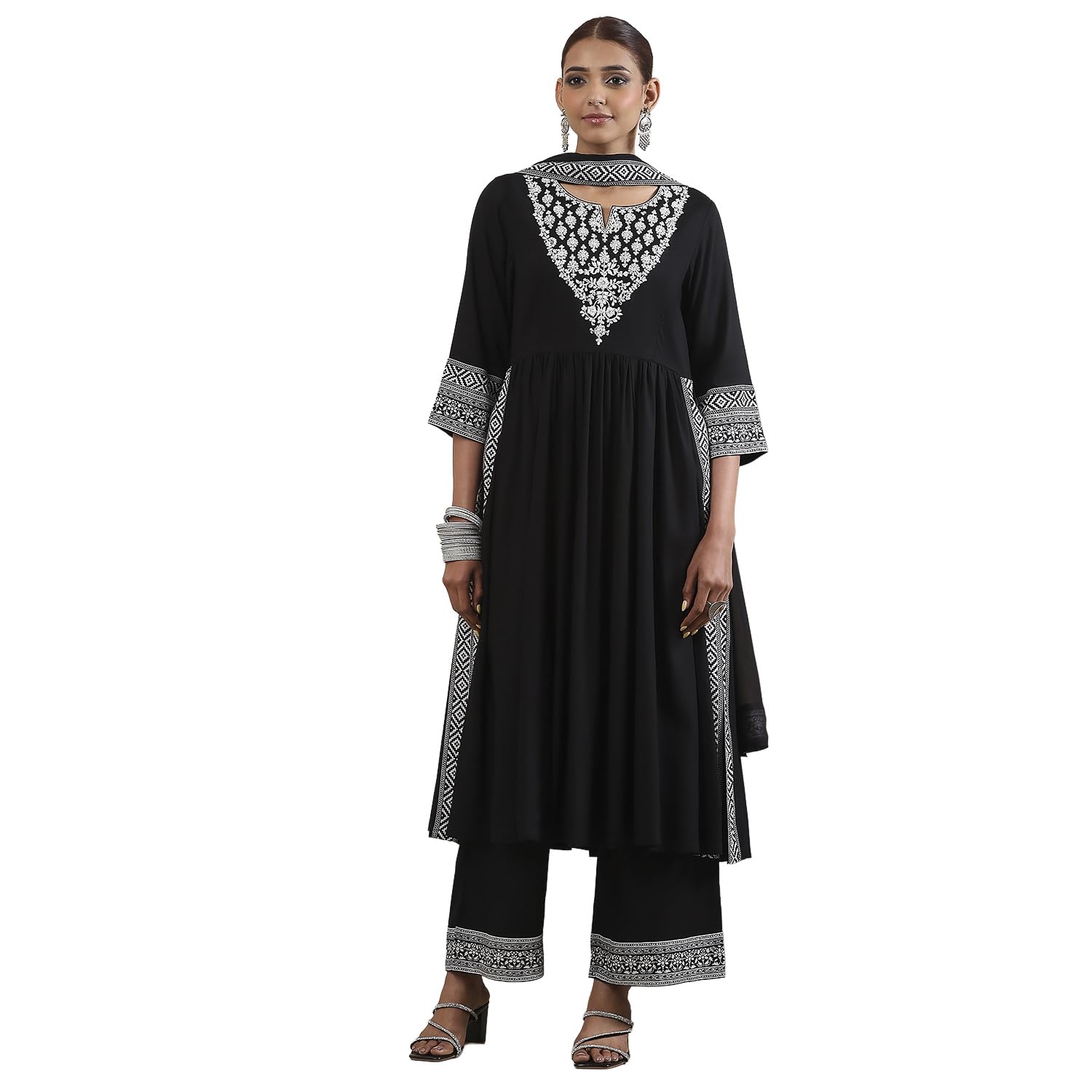 Women Solid Gathered Straight Suit Set-image-34
