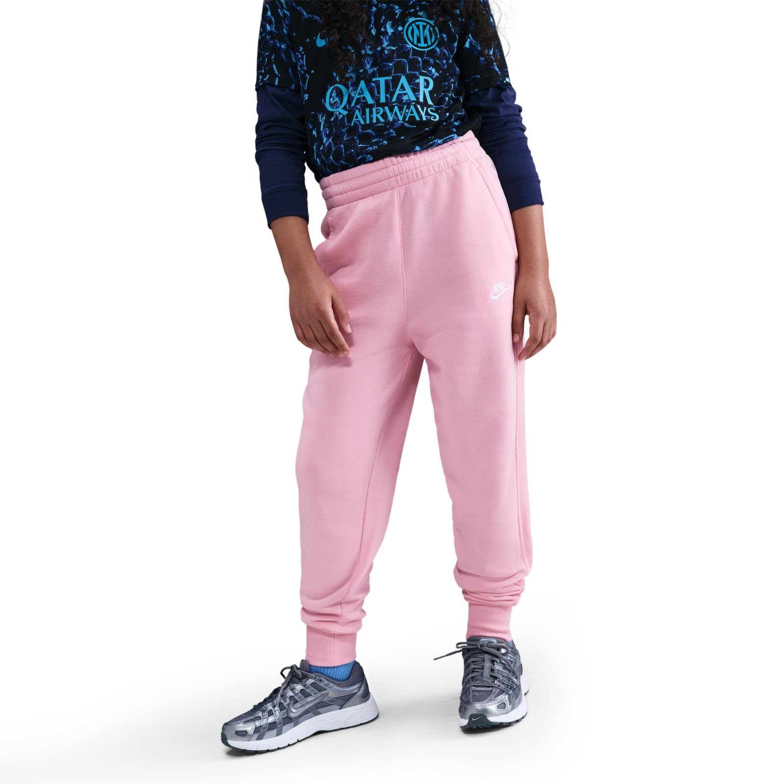 Nike Sportswear Club Fleece Passgenaue Hose mit hohem Taillenbund für ältere Kinder (Mädchen), FD2921