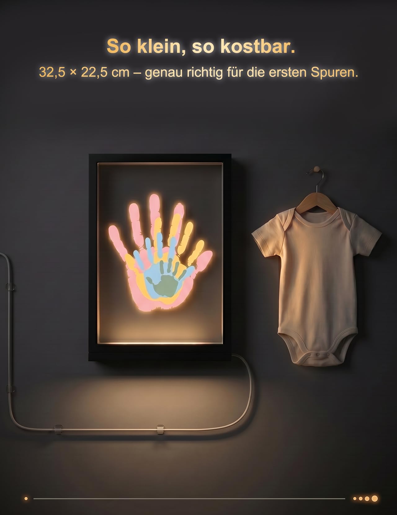 Fuerdich Beleuchteter Handabdruck Rahmen – 4 Schichten, LED Licht – Schwarz | DIY Set mit 6 Farben, Pinsel, Marker – Baby Fußabdruck, Handabdruck Familie – Geschenk Geburt, Taufe, Weihnachten – USB