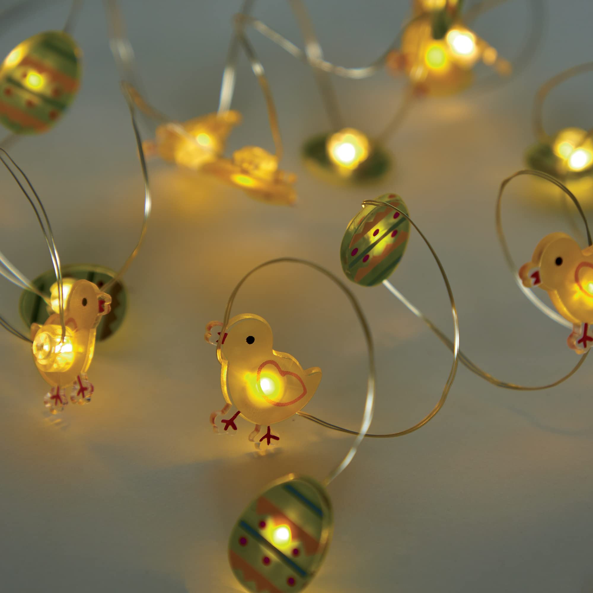 Baker Ross FX487 Easter Chick and Eggs Led String Lights - Pack of 1, Warm Fairy Lights for Easter Decorations