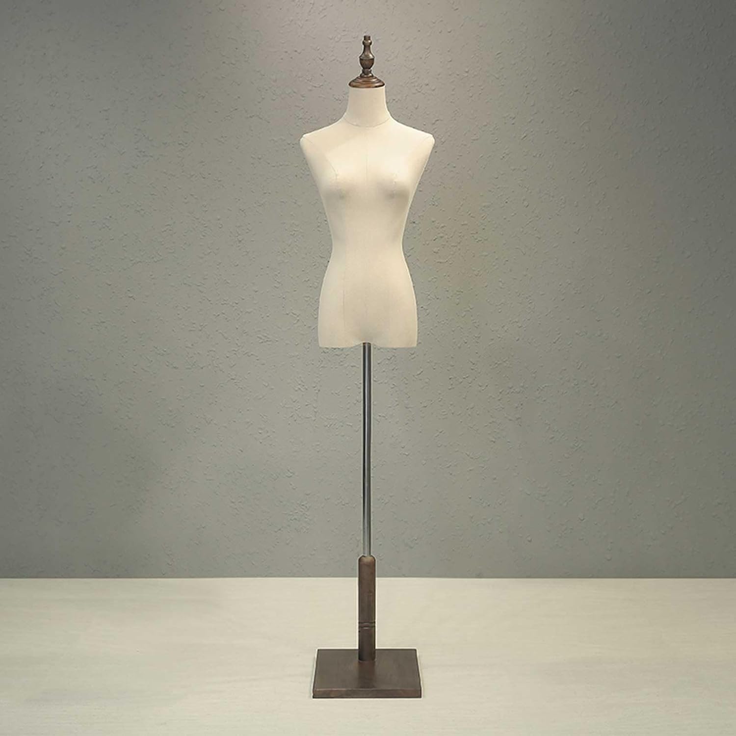 女性マネキン、高さ調節可能な女性ドレスメイキングマネキン 女性マネキン、高さ調節可能な女性ドレスメイキングマネキン