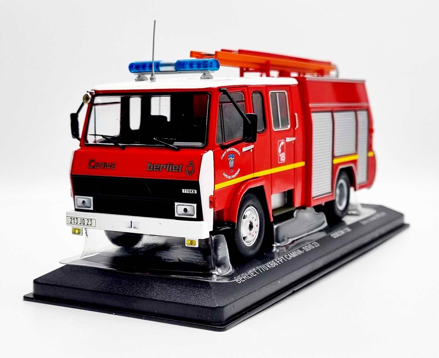 Miniature Camion De Pompiers BERLIET 770KB6 FPT CAMIVA - Échelle 1/43 - IXO / Hachette - Très Bon état Avec Boîte