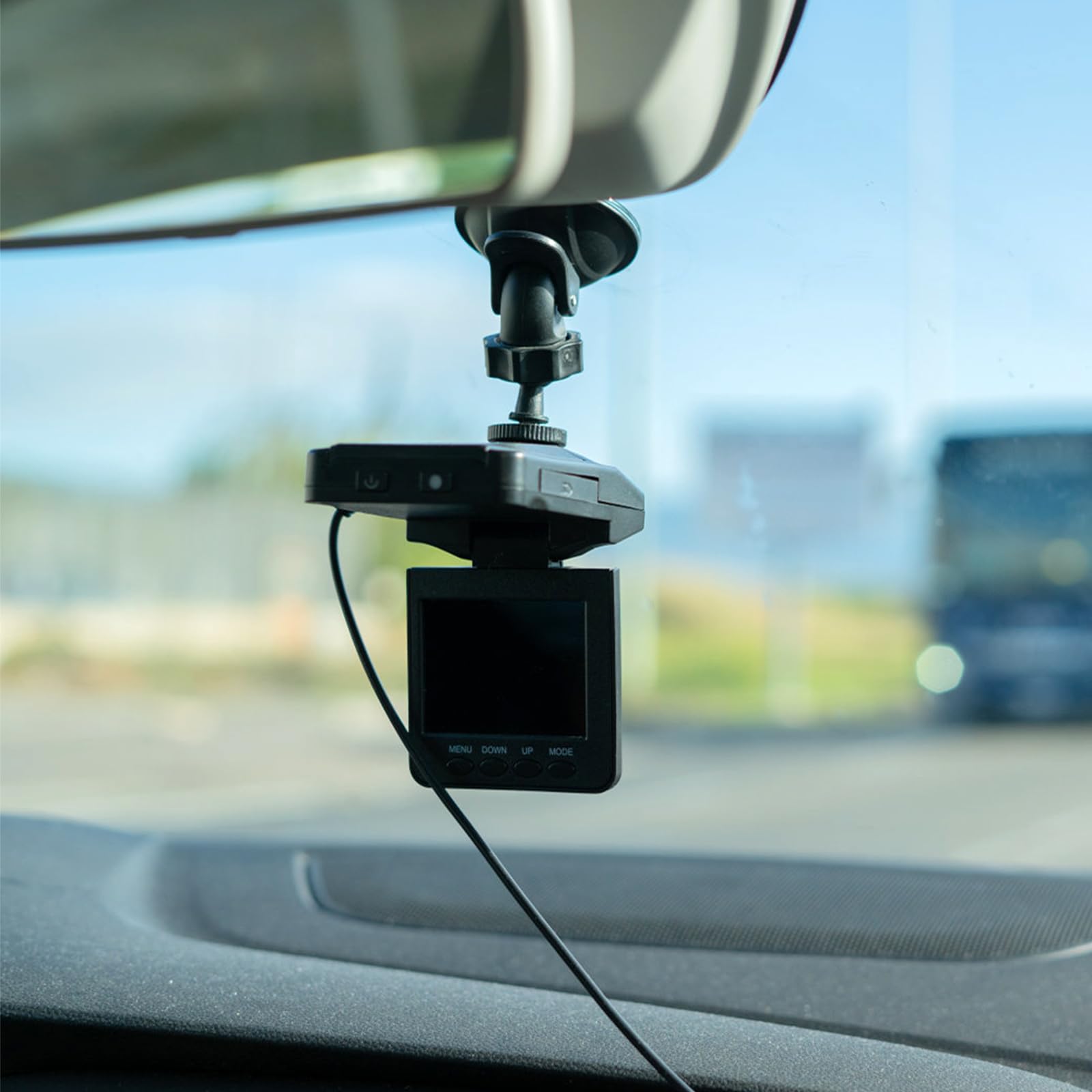 Supporto Dash Cam A Ventosa - Regolabile 360°, Con 6 Adattatori, Per Parabrezza Auto, GPS, Action Cam