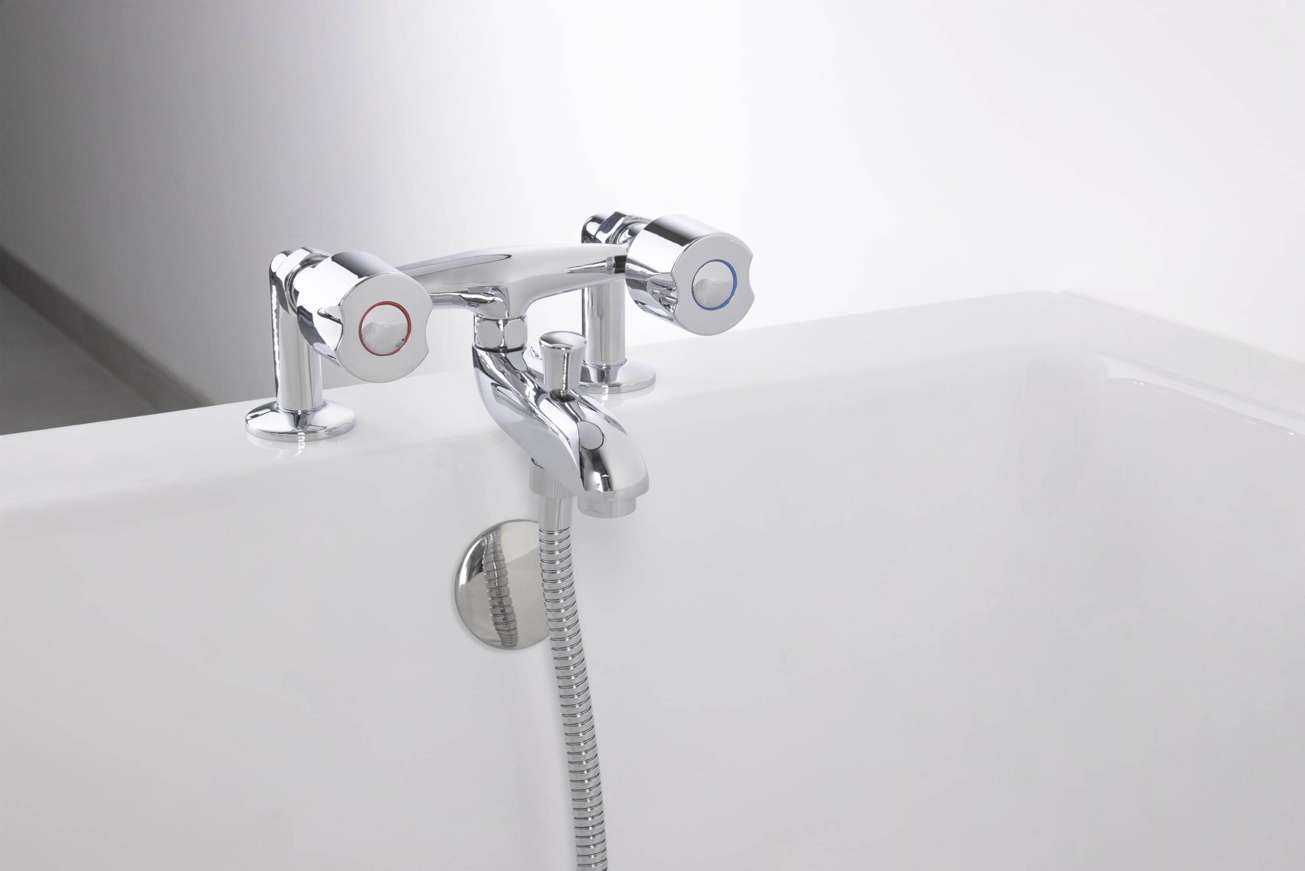 Bec pour Robinet avec Inverseur de Baignoire - Mâle 15x21 - Femelle 15x21 NOYON & THIEBAULT