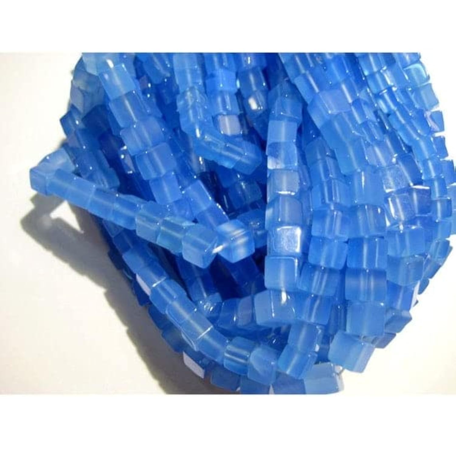 Chalcedony plain box cube perles naturelles 6.5mm fil 8 inches bijoux