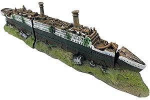 Titanic Fish Tank Décor: The Colossus of Underwater Aquariums