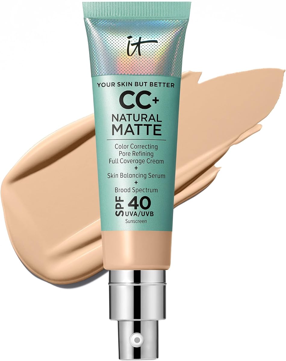 Base mate natural en crema CC+ de IT Cosmetics con SPF 40 - Acabado mate | Base de cobertura total para pieles grasas/mixtas + propensas al acné: difumina los poros + controla el brillo, resistente al sudor, no comedogénico