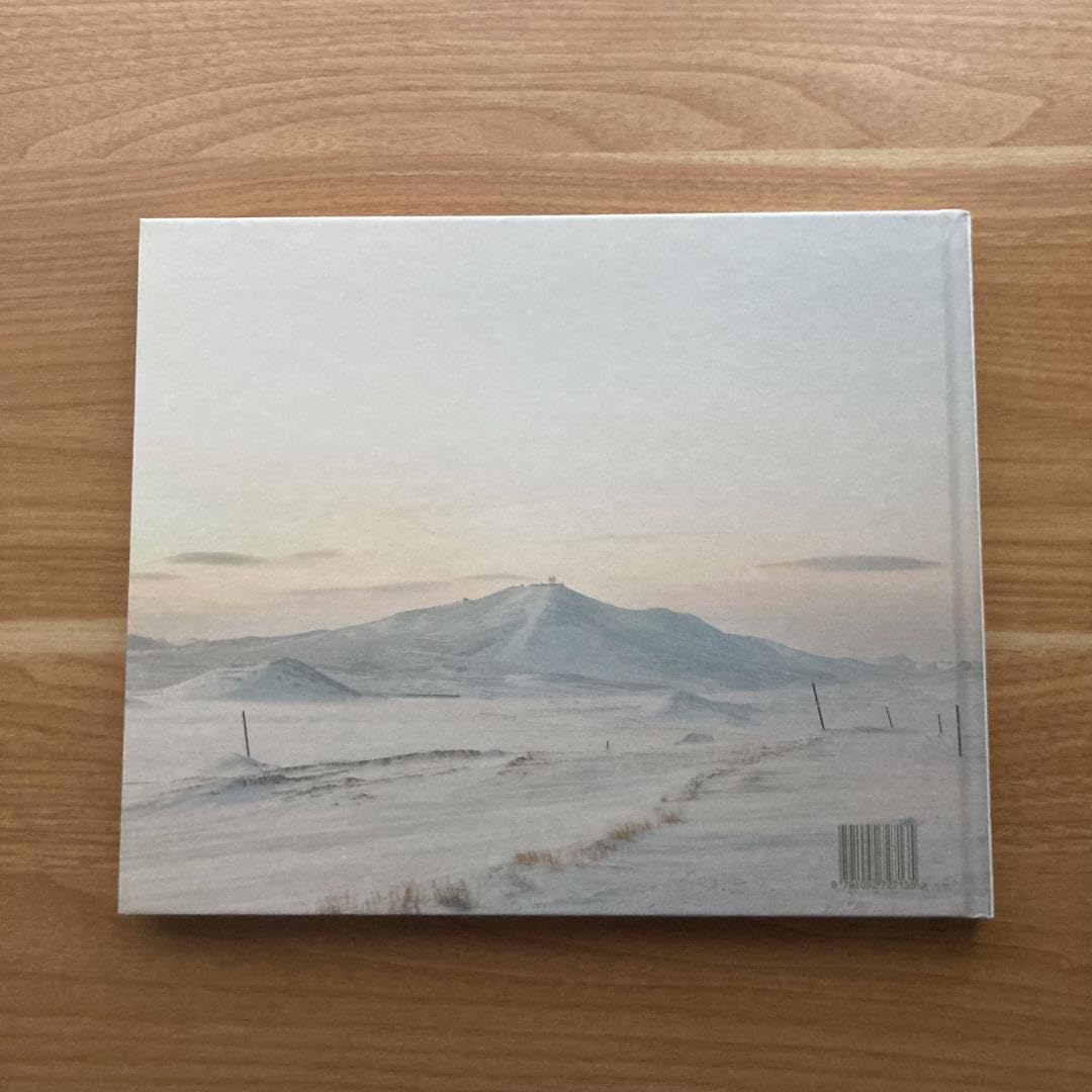 Amazon.co.jp: TIKSI EVGENIA ARBUGAEVA 写真集 : おもちゃ
