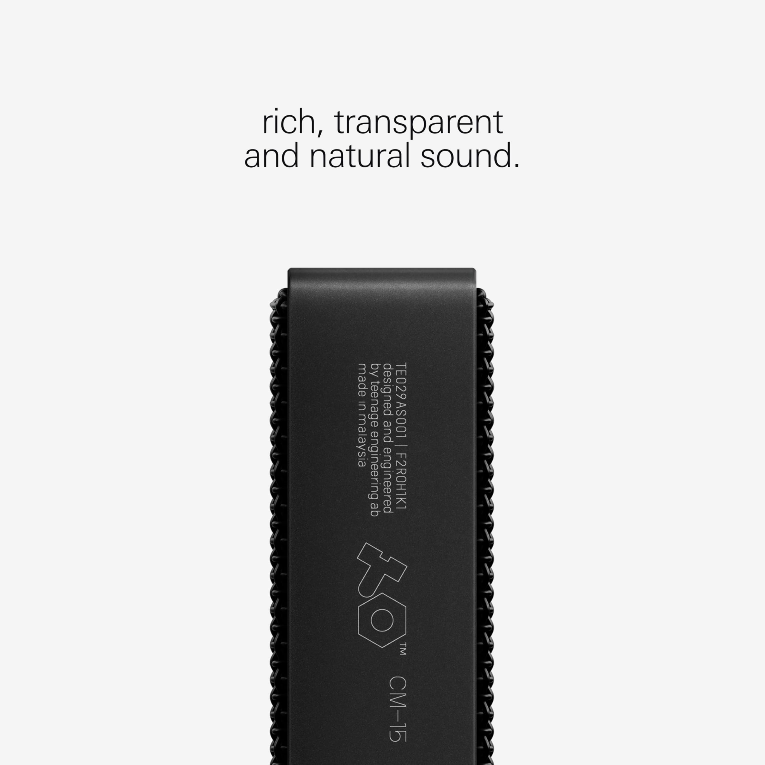 Teenage Engineering CM-15 Tragbares Studio-Kondensatormikrofon mit USB-C Audio und Laden, 3,5 mm Mini Jack Line Out, 48 V Phantom Mini XLR, 10 Stunden wiederaufladbarer Akku und Verstärkungsschalter