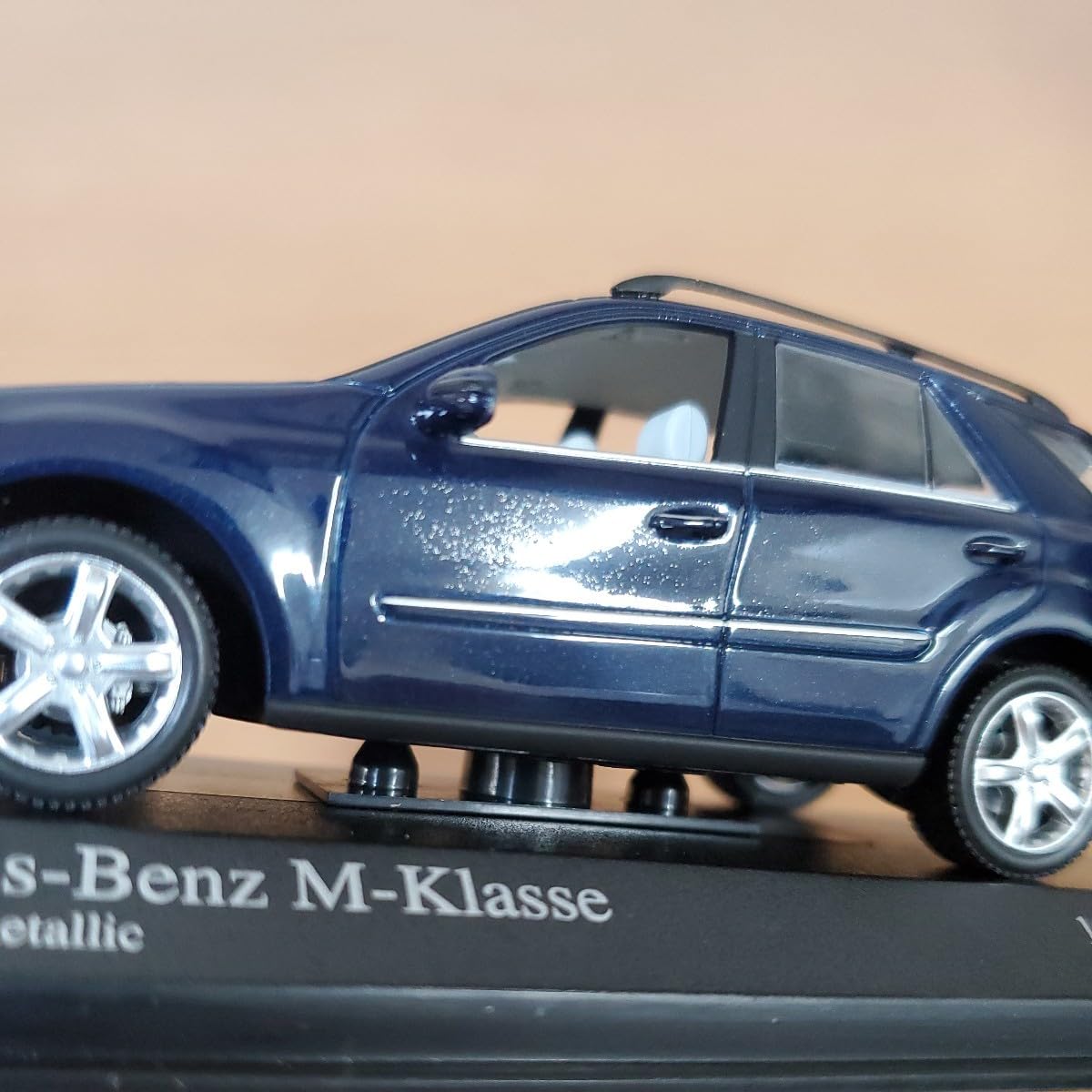 Amazon | 1/43 ミニチャンプス/Mercedes-Benz M-Class 2005