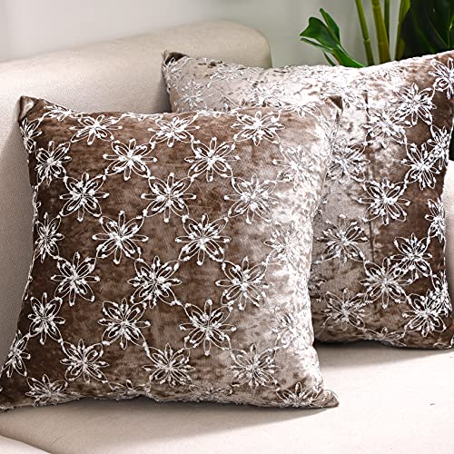 COFEDE Dekorativer quadratischer Überwurf-Kissenbezug, bestickt, Blumenmuster, gemütlich, strukturiert, 2 Stück, 45,7 x 45,7 cm Cover