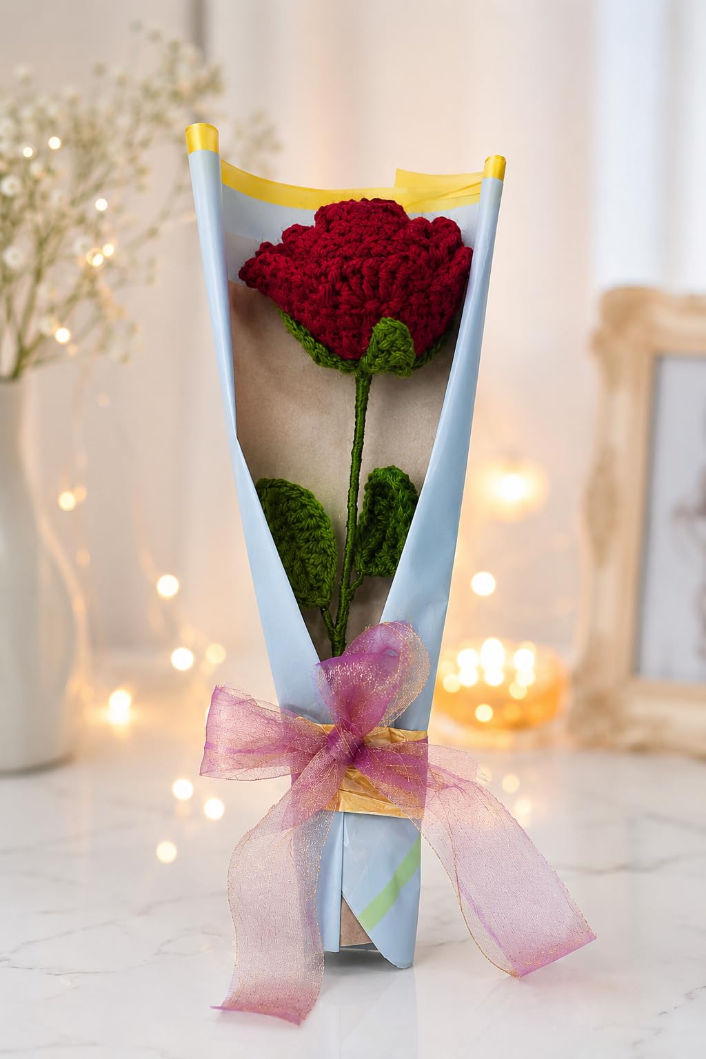 Handmade Crochet Rose Bouquet with Gold Bow, Red Flower with Green Stem, Gift Set with Keychain and Thank You Card-picture-10