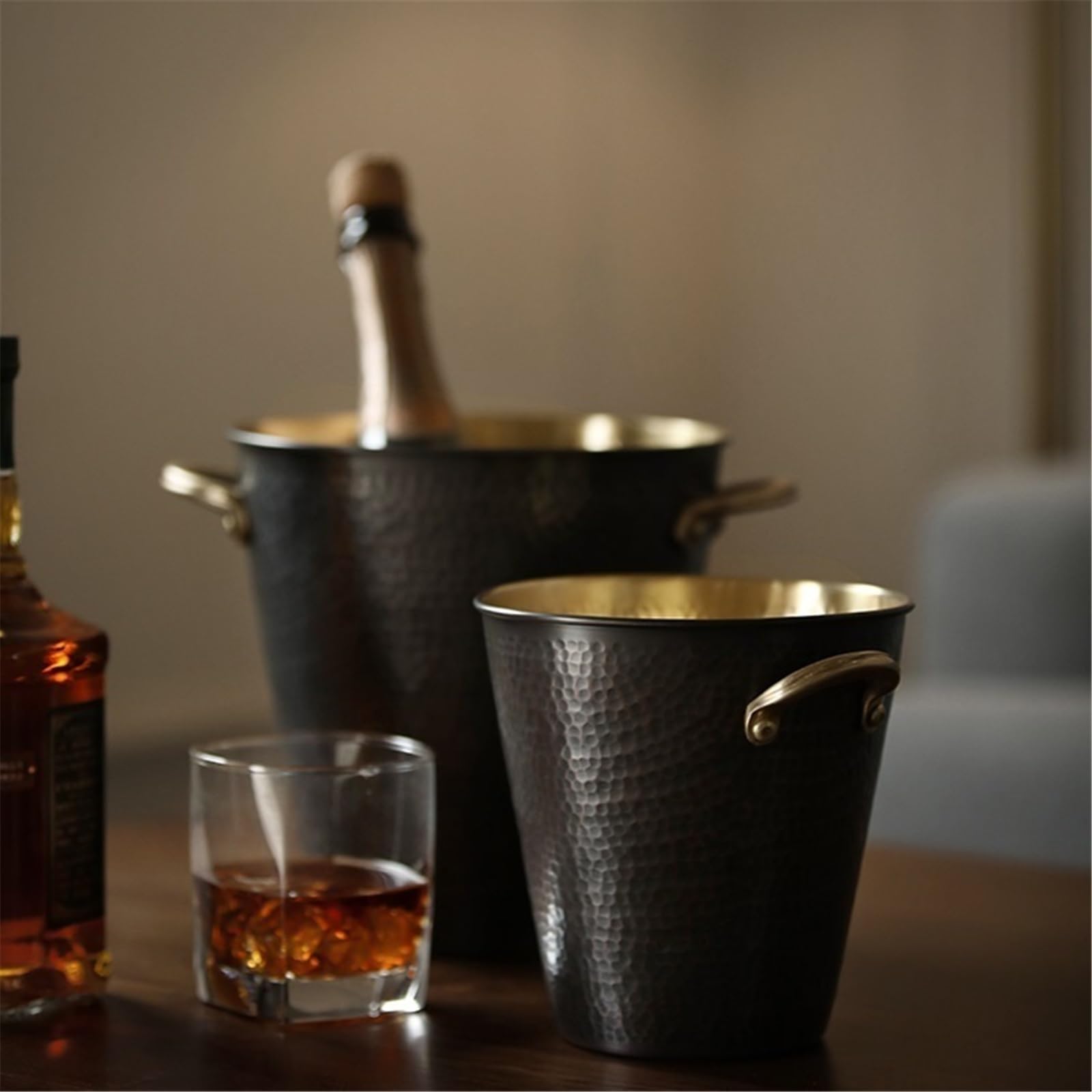 Cubo de Hielo Cubo de Hielo latón Ligero y Lujoso con asa, Ideal for el hogar, como barrica Vino o Mueble Cubo de Hielo frío para Barra(Pequeño)