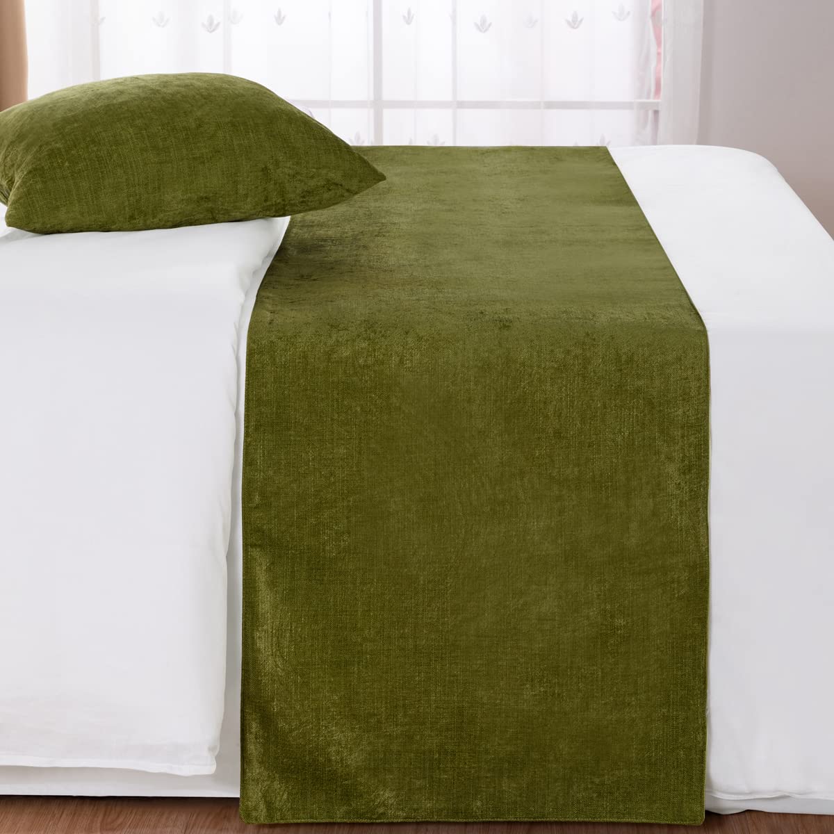 AMBERIS Corridore del letto di ciniglia Verde, sciarpa decorativa durevole del letto per la casa e l'hotel (Fodere per cuscini vendute separatamente)