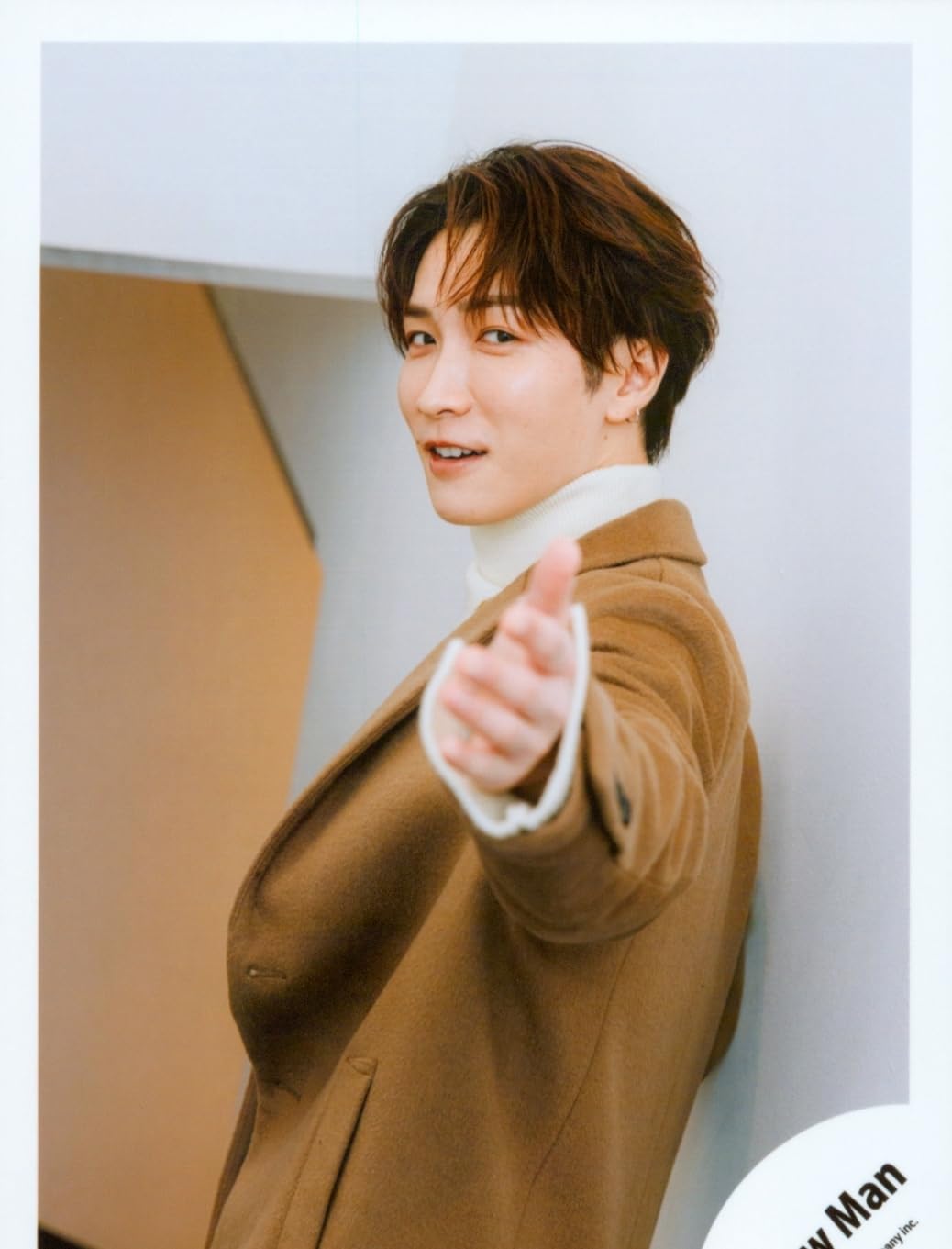 Amazon.co.jp: Snow Man 公式 生 写真（渡辺翔太）SM03118