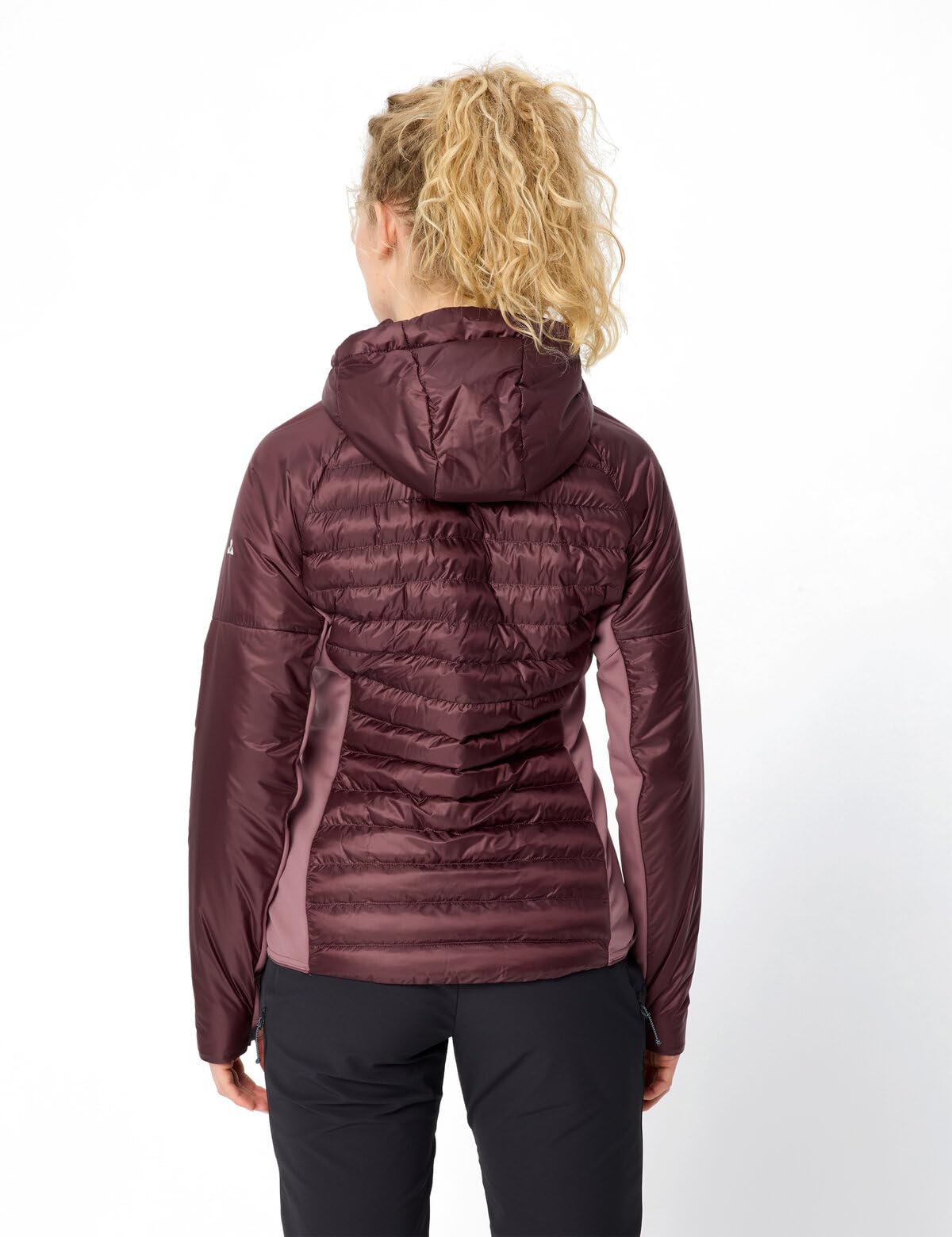 VAUDE Women's Sesvenna Pro Jacket III, lekka damska kurtka izolacyjna na wymagające wycieczki narciarskie i górskie, hybrydowa konstrukcja zapewnia optymalną wydajność cieplną