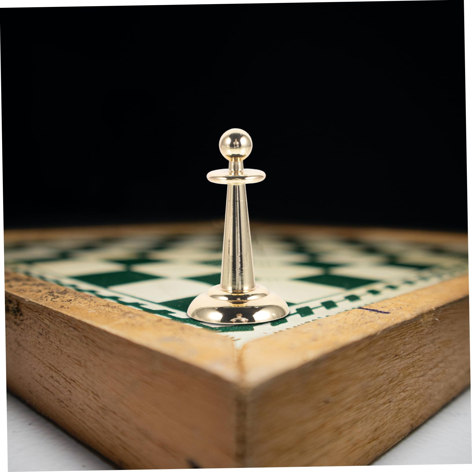 MUSISALY Win Marker for Table Game Sturdy Metal Roulette Accessory Wheel Marker for Poker Games and Weather-Resistant for Party Fun