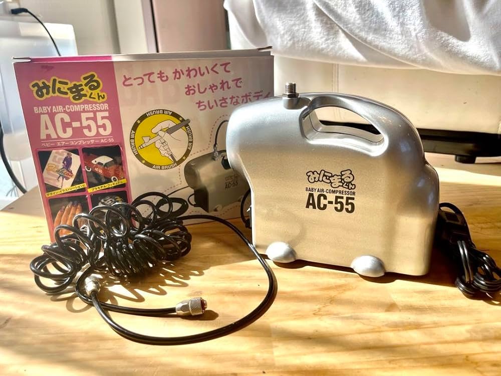 【新品未使用】みにまるくん　コンプレッサー　エアブラシ　ネイル用品 みにまるくん】ミニエアーコンプレッサー AC-200 オマケいろいろ
