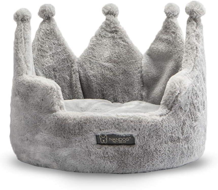 NANDOG Pet Gear Crown Cozy Round Dog and Cat Bed