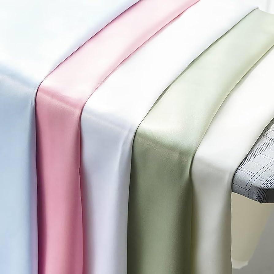 海外製　シルク生地　アイボリー　ハンドメイド資材　10メートル7センチ 海外製 シルク生地 アイボリー ハンドメイド資材 10メートル7センチ