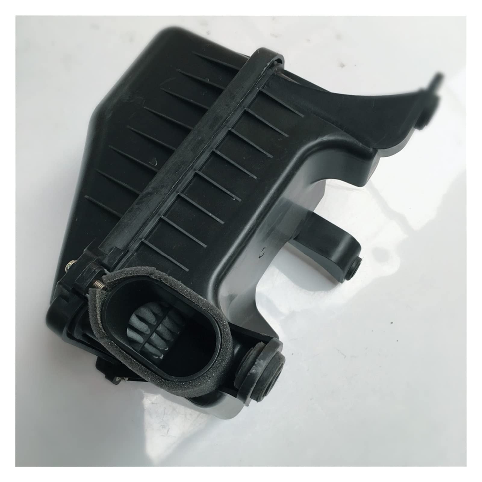 Miter Auto Części zamienne Części do wlotu powietrza Części 1109010U8010 pasuje do Jac j3. Zgromadzenia do czyszczenia filtra