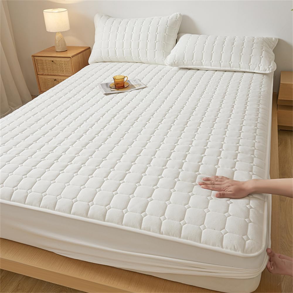 Waterproof Quilted Mattress Protector Soft Breathable Mattress Pad Cover,Easily Washable - Elastic Fitted Mattress Cover - Stretch-to-Fit up to 12 Inches Deep (Queen,White)