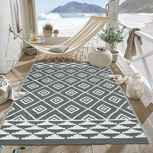 Our Best Outdoor Rug For Patio Waterproof Top 10 Model Reveled! D and