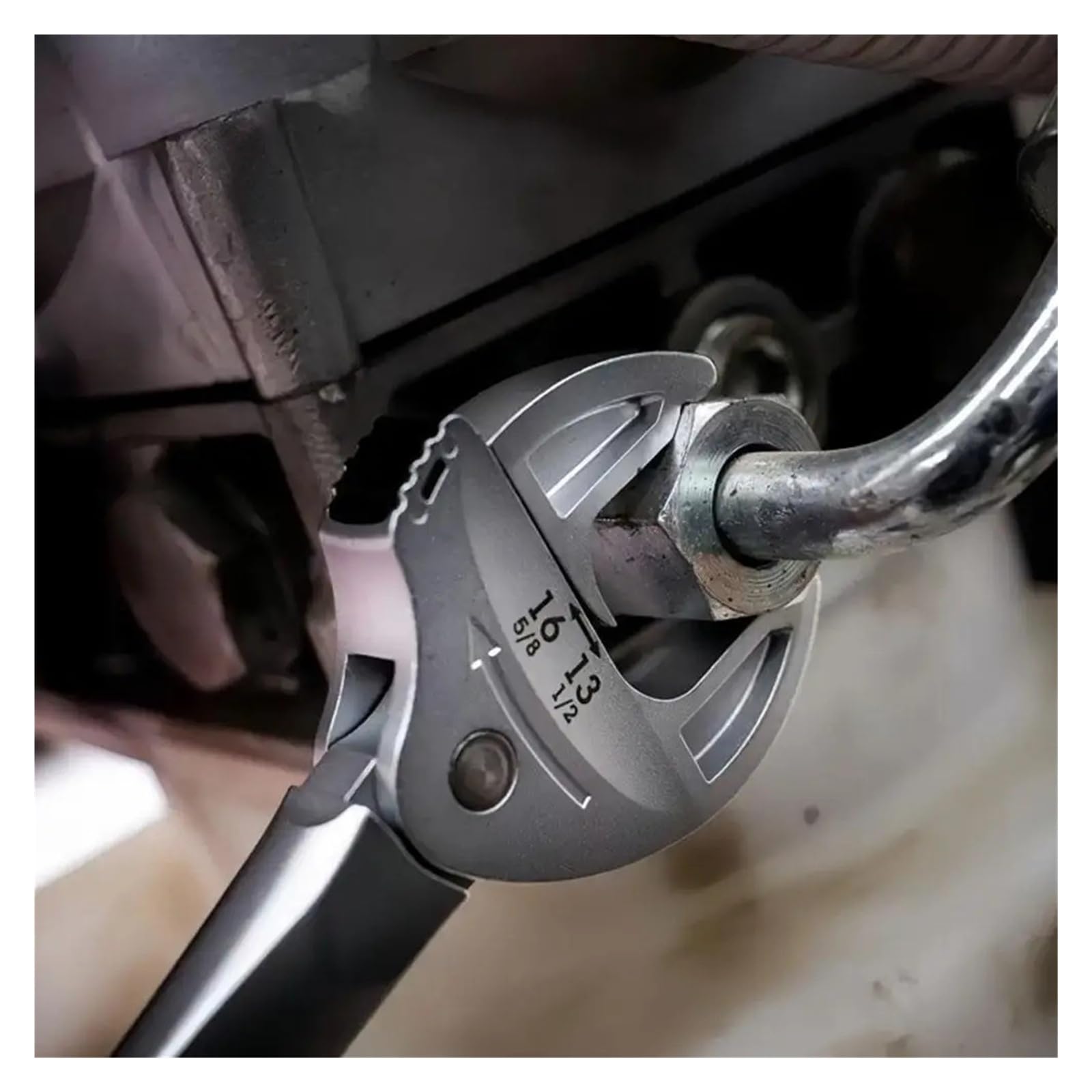 Pinza a Pappagallo Chiave industriale a granchio for impieghi gravosi con cricchetto autoregolante, ganascia larga for la produzione di tubazioni automobilistiche(M)