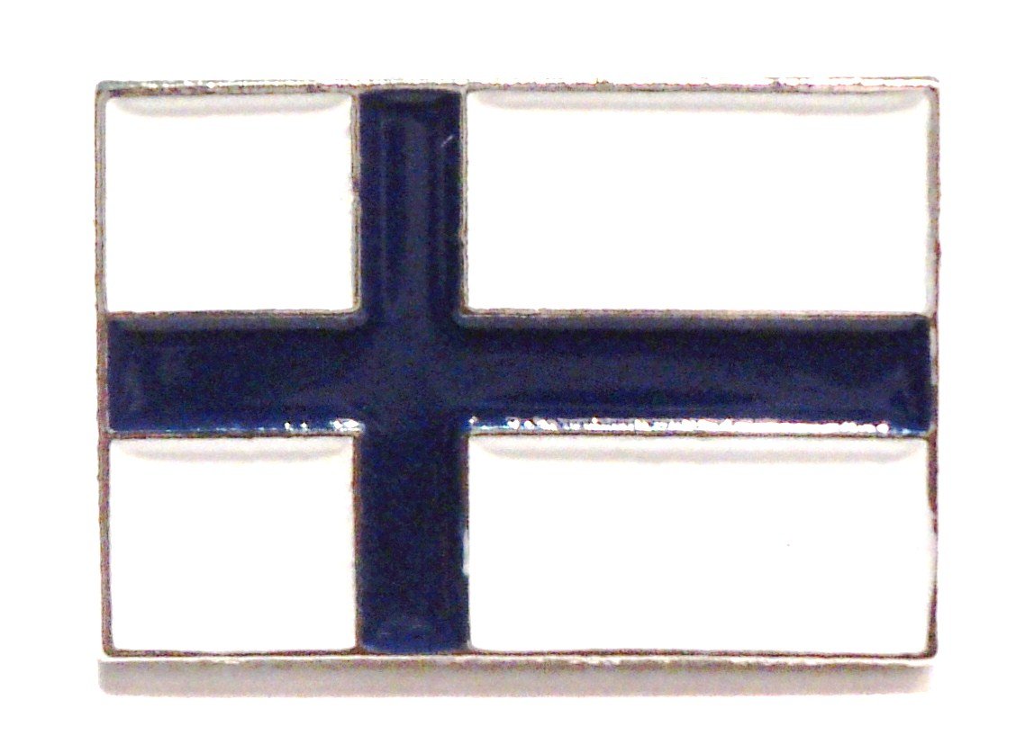 Mercmad Finland National Flag Finnish Suomen Tasavalta Enamel Badge