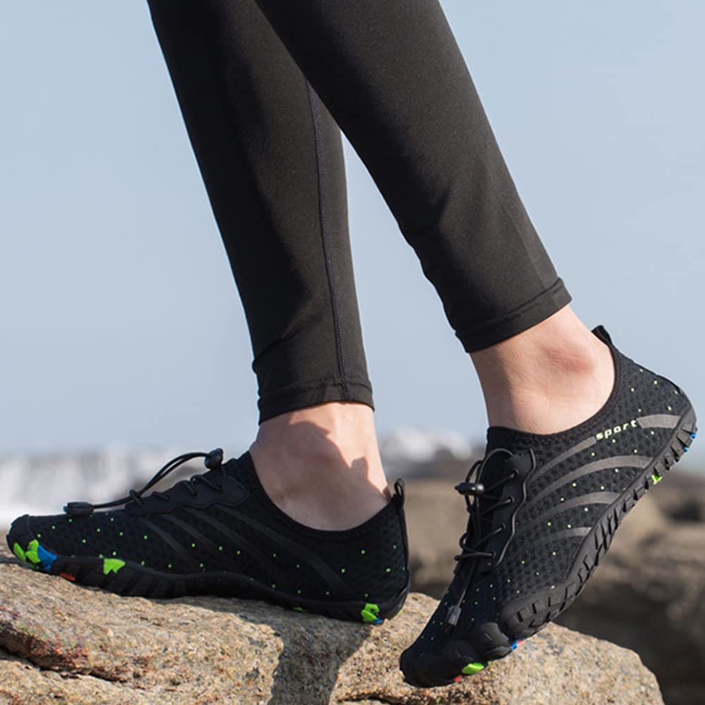 Unisex-Adulto Zapatos de Agua Mujer Hombre Zapatos Deportes Acuáticos Barefoot Shoes Zapatillas de Deporte Exterior Interior para Gym, Asfalto Playa, Montaña Escalada 35-46