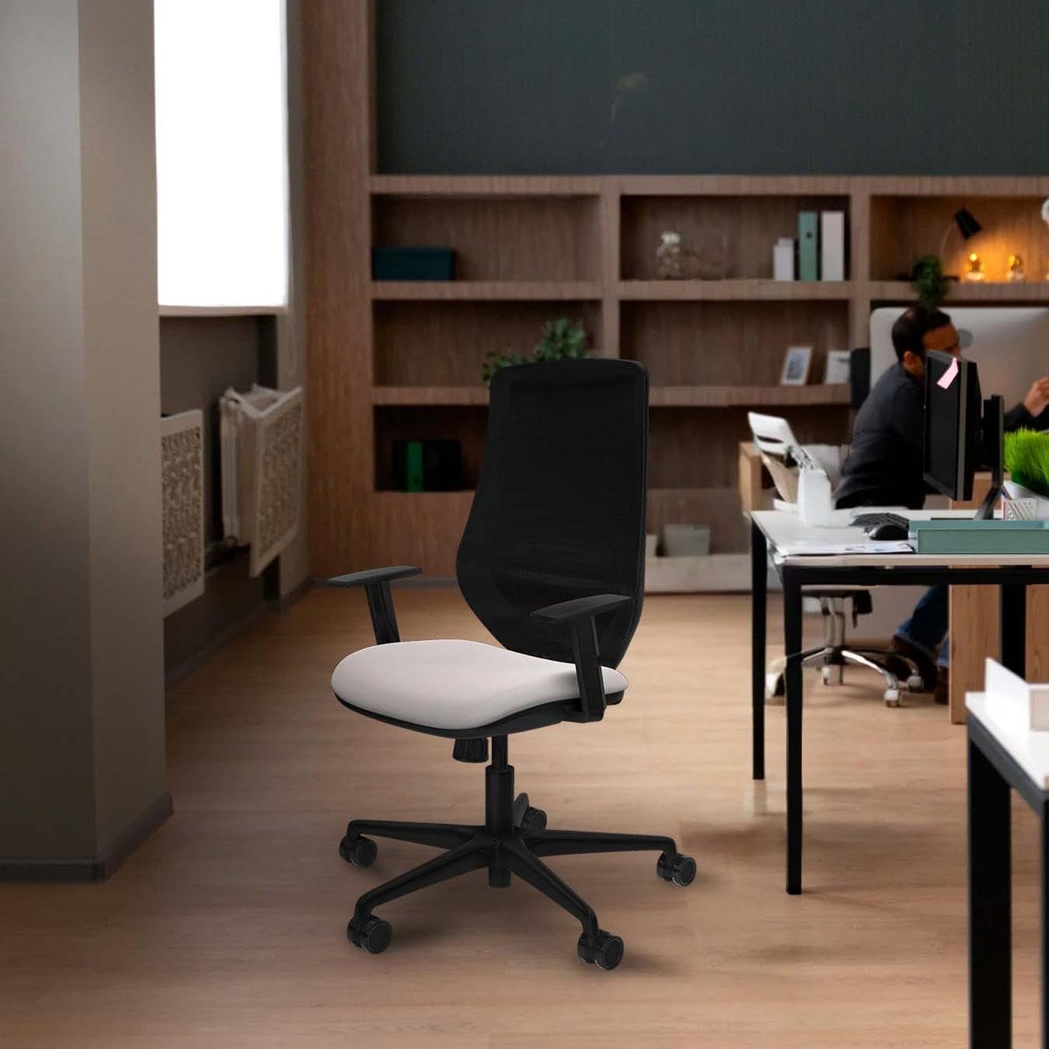 Piqueras y Crespo Silla de Oficina Mardos ergonómica para 8 Horas de Uso, con Respaldo Fijo, Brazos 1D, Apoyo Lumbar 1D y Mecanismo sincro 4 Posiciones, Ideal para 120 Kg