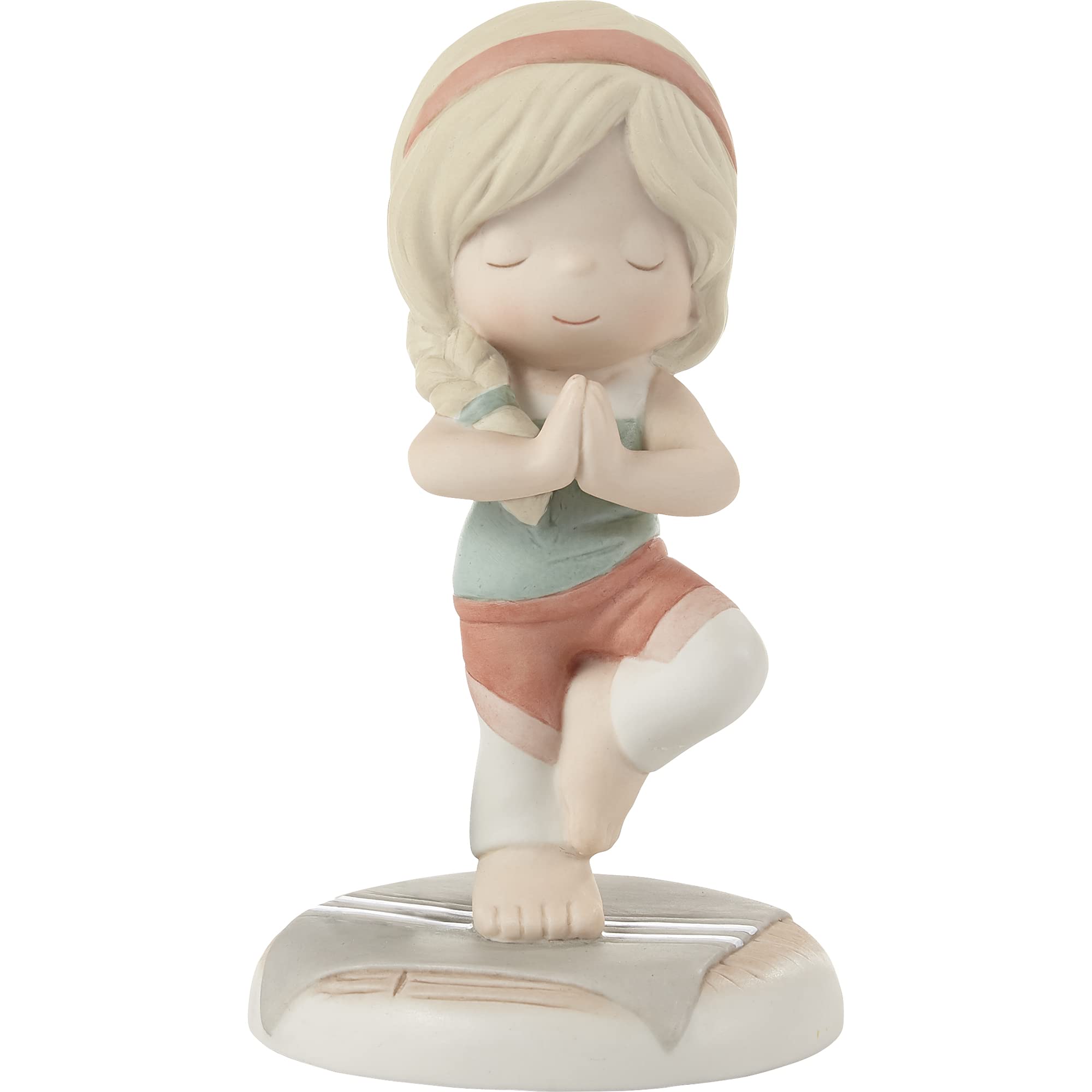 Figurine fille en posture de yoga pour décoration zen de salon
