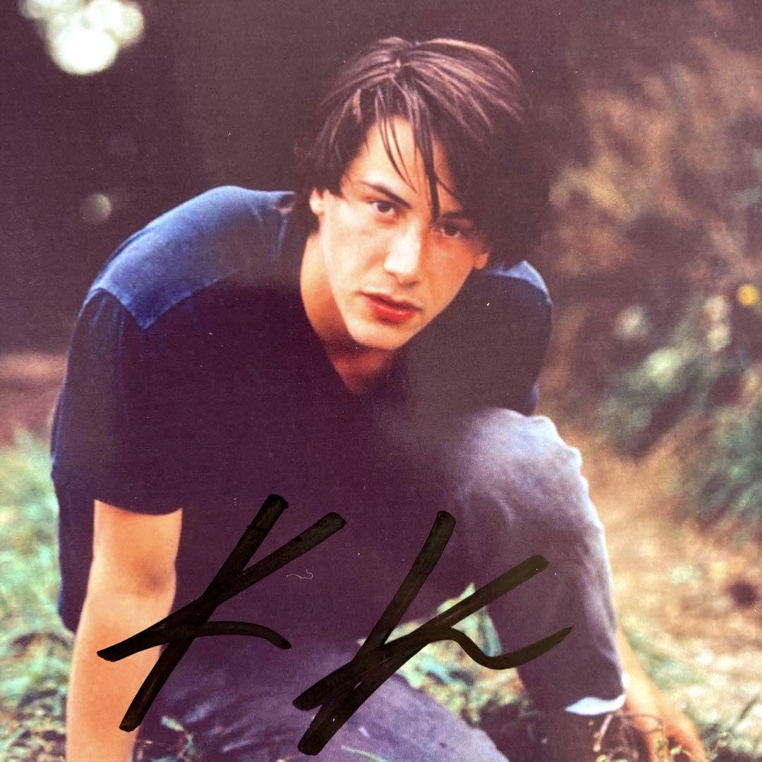 セール中…キアヌ・リーブス直筆サイン入り2Lサイズ写真…
