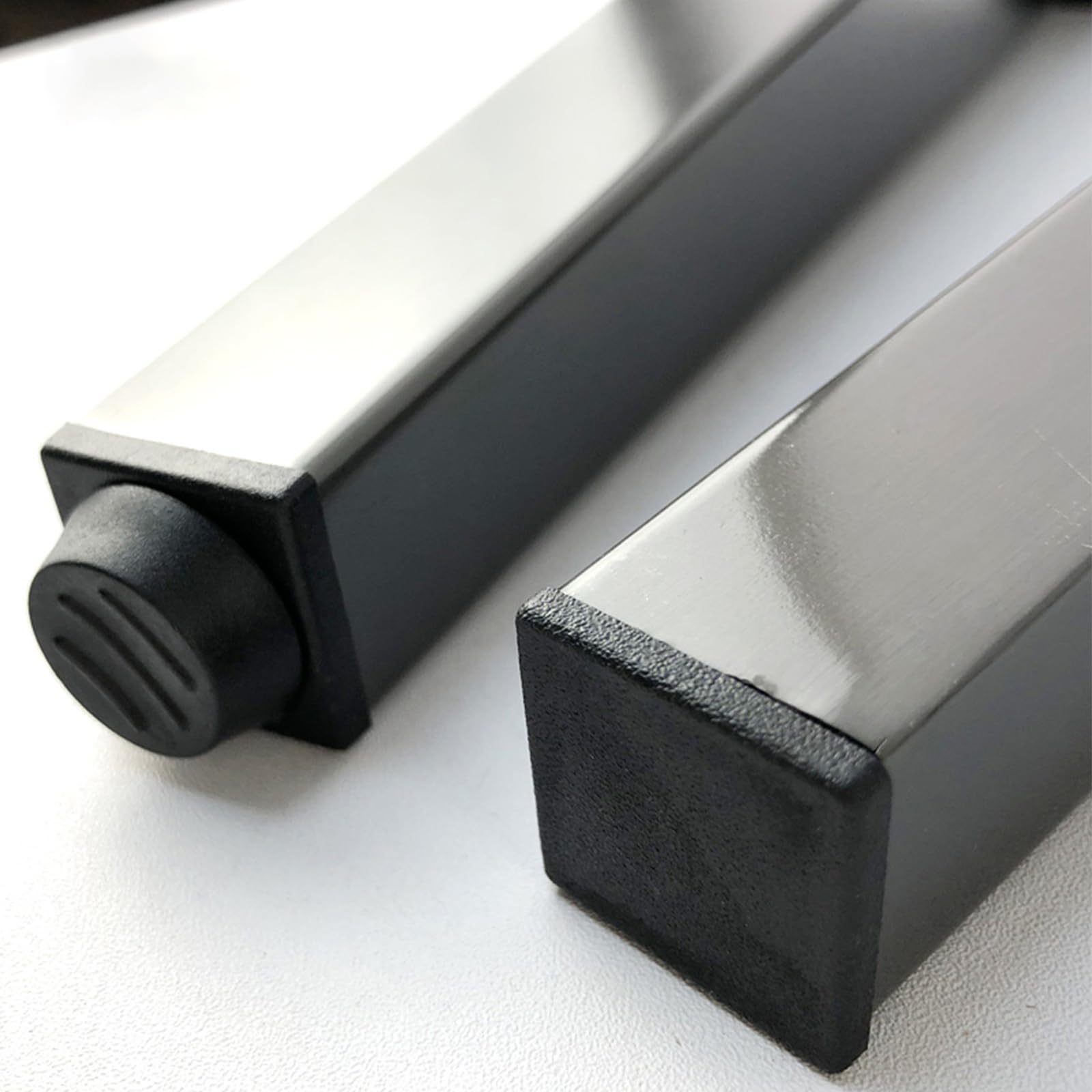 Generico Gambe per Mobili Piedini per Tavolo Conici in Acciaio Inox 4 Pezzi Neri da 25 cm Verniciati A Spruzzo Altezza Piedini per Divano: 6-30 cm Piedini per Mobile da 25 cm/9,8"
