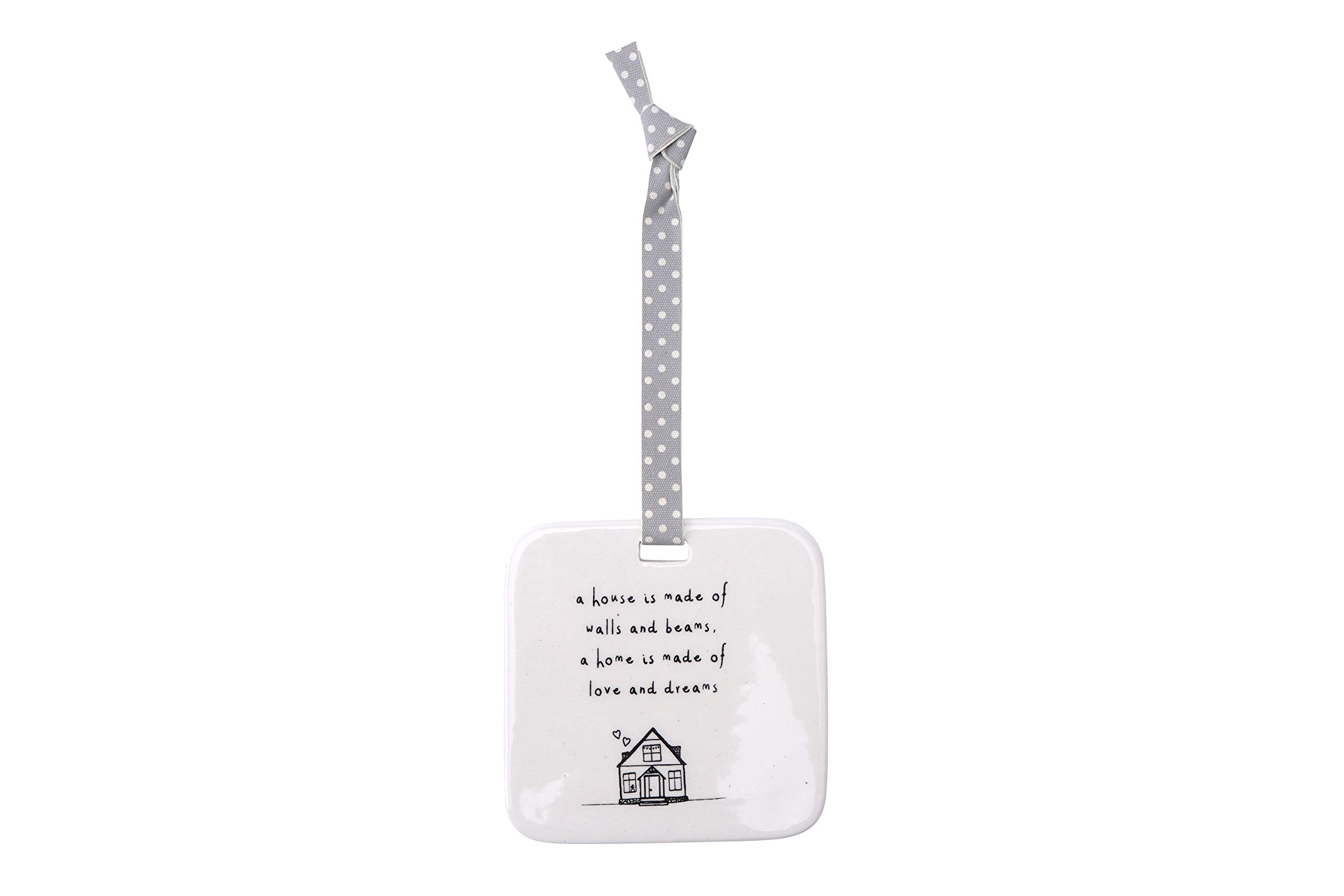 CGB Giftware | Hanging Ornament Plaque Sign | Ceramic | ‘A House is made of walls and beams, a home is made of love and dreams' | Gift for Family Birthday Christmas New Home | GB04533H
